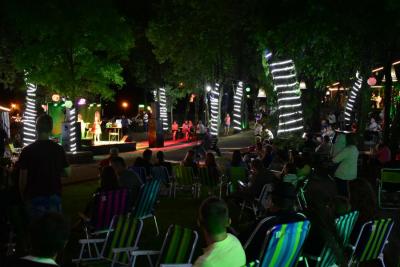 Natal em Cores - Fim de Tarde no Parque